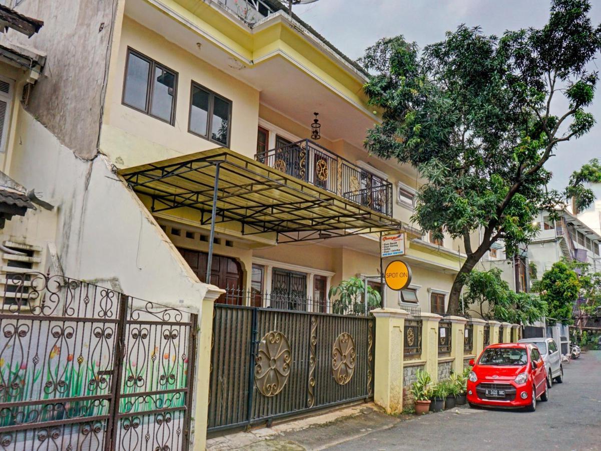 Spot On 90295 Simprug Residence Yakarta Exterior foto